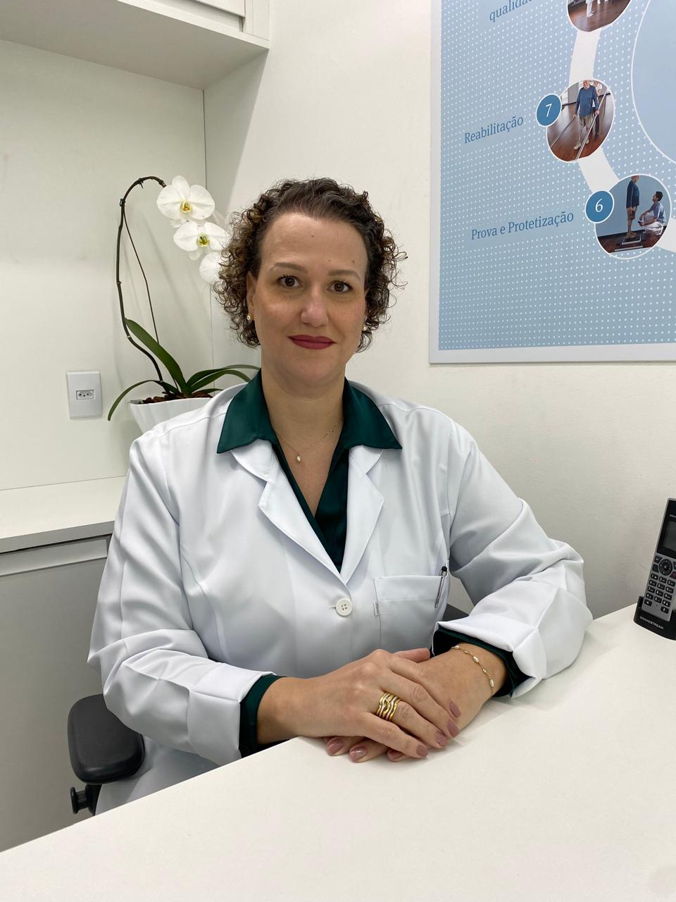 Andréa Thomaz Viana