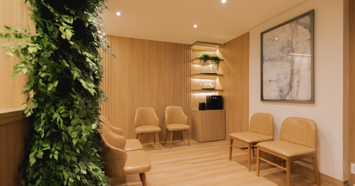 Kine clinic interior